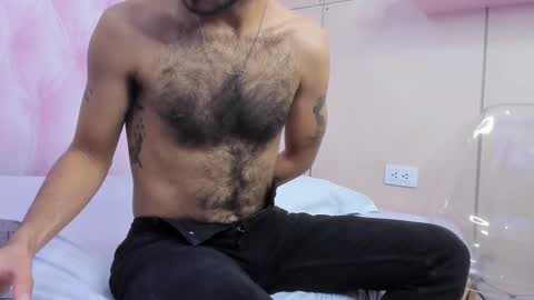 Snapshot of ethangrey_ chatting on February 2026 11:17:01 AM Ethan Grey online show from February 2026 11:17:01 AM