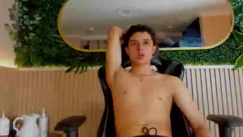 ethanlowell online show from March 2026 05:48:02 AM