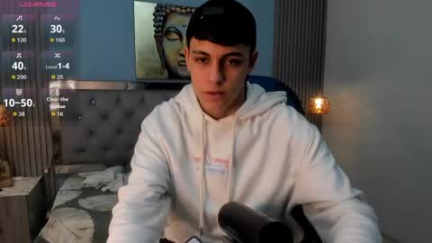 Snapshot of ethanx18 chatting on June 2026 03:18:02 AM ethanx18 online show from June 2026 03:18:02 AM