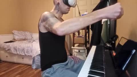 Snapshot of etherless86 chatting on January 2025 04:12:01 AM Etherless online show from January 2025 04:12:01 AM