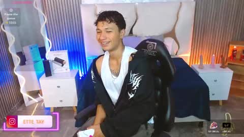 Snapshot of ette_tay chatting on November 2025 03:45:02 AM ette online show from November 2025 03:45:02 AM