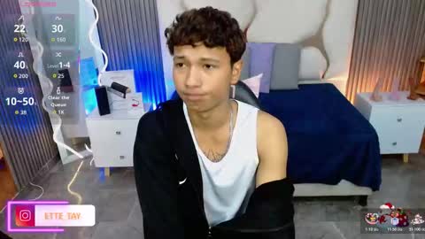 Snapshot of ette_tay chatting on November 2025 03:28:02 AM ette online show from November 2025 03:28:02 AM