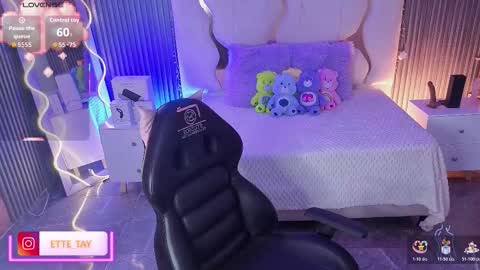 Snapshot of ette_tay chatting on February 2026 03:45:01 AM ette online show from February 2026 03:45:01 AM