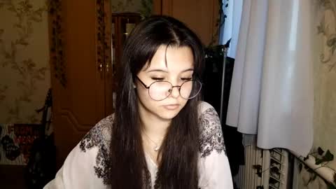 Lily 1st day online show from June 2026 01:25:02 PM