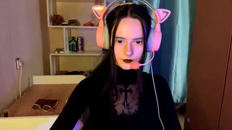 Snapshot of eunabiddlecome chatting on February 2026 11:06:02 AM Kate online show from February 2026 11:06:02 AM