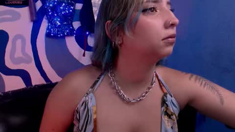 Iris Smile  independent model online show from December 2025 12:51:01 AM