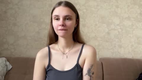 Eva Calvin online show from November 2025 03:40:02 AM