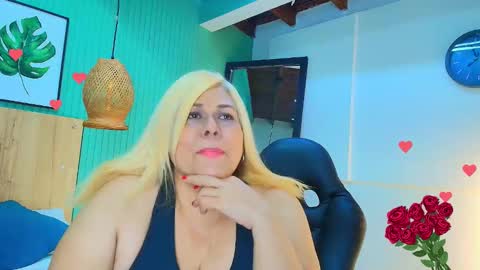 Snapshot of eva_love49 chatting on February 2026 06:49:02 PM eva_love49 online show from February 2026 06:49:02 PM