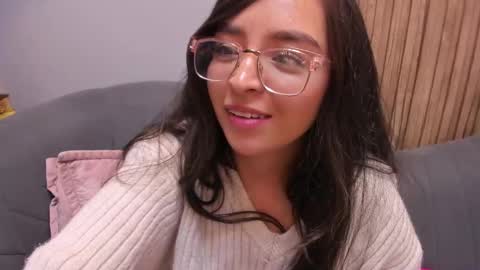 Angelinne online show from December 2024 10:23:02 AM