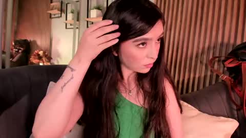 Angelinne online show from May 2026 03:57:02 AM