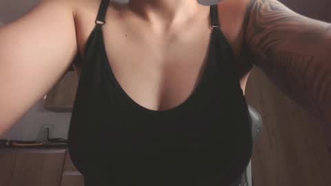 Snapshot of eva_monwalker chatting on June 2026 01:01:01 PM Eva cute online show from June 2026 01:01:01 PM