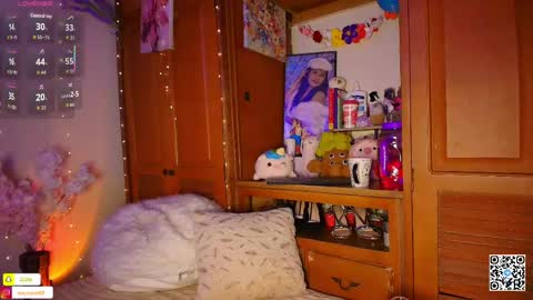 Eva  online show from April 2026 12:07:01 PM