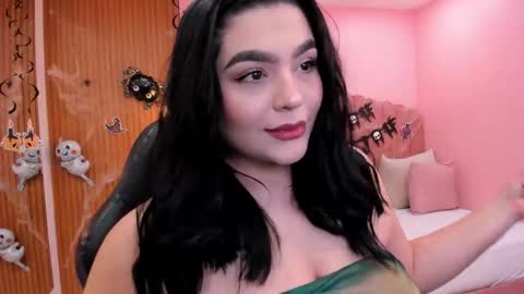 Snapshot of eva_saintt chatting on October 2025 05:24:02 PM eva_saintt online show from October 2025 05:24:02 PM
