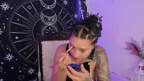 Eva  online show from February 2026 09:43:01 AM