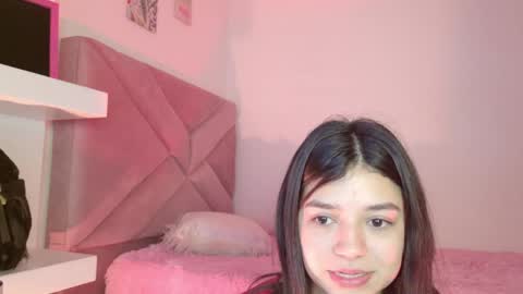 Eva Sin online show from June 2026 12:01:02 AM