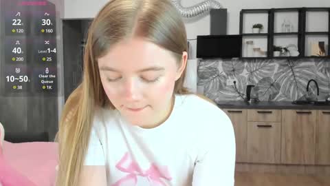 Snapshot of eva_tomiok chatting on December 2024 09:40:02 AM Eva online show from December 2024 09:40:02 AM