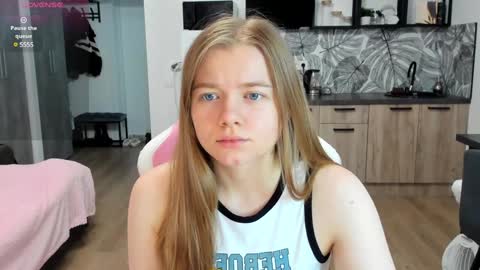 Snapshot of eva_tomiok chatting on January 2025 05:20:01 AM Eva online show from January 2025 05:20:01 AM
