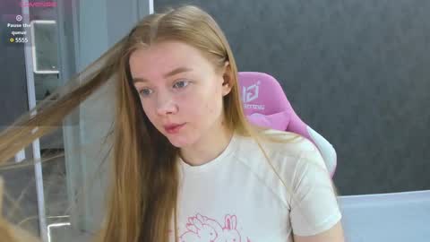 Snapshot of eva_tomiok chatting on February 2025 05:31:02 AM Eva online show from February 2025 05:31:02 AM