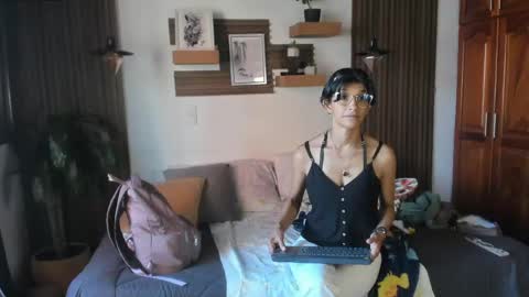 Eva online show from May 2026 01:08:01 PM