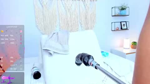 evaa_rosee online show from February 2026 08:05:01 PM