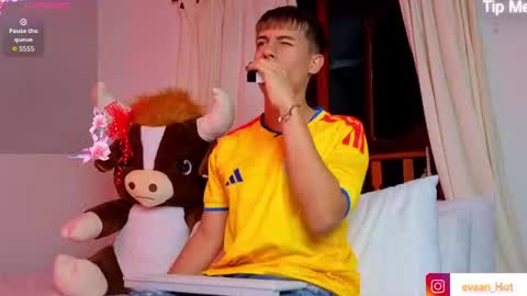 EVAN online show from June 2026 03:00:01 AM