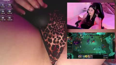 EvaBloom online show from April 2026 09:53:02 PM