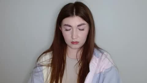 Evachaturbatte online show from May 2026 07:25:02 AM