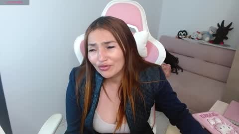 Snapshot of evagrays chatting on February 2026 01:23:01 AM Eva online show from February 2026 01:23:01 AM