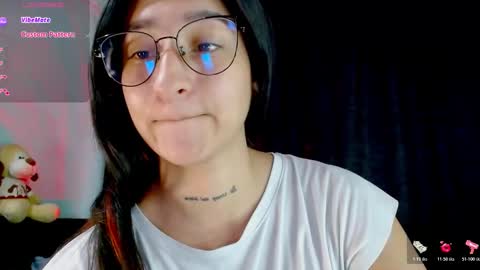 Evah Lee online show from October 2025 01:38:01 AM