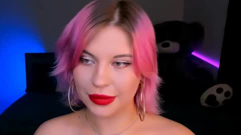 Eva online show from January 2025 01:00:01 AM