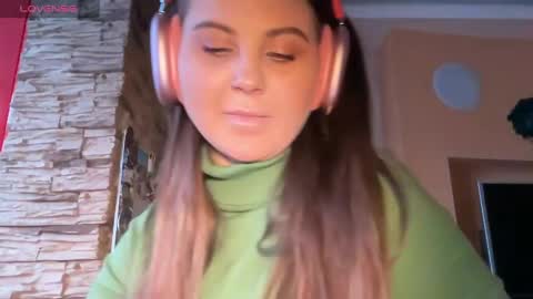 EvaHazard online show from February 2025 07:06:01 AM