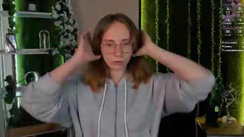 Snapshot of evalora_vei chatting on July 2026 07:17:02 PM evalora online show from July 2026 07:17:02 PM
