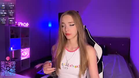 Snapshot of evamourr chatting on July 2026 05:53:01 PM Eva online show from July 2026 05:53:01 PM