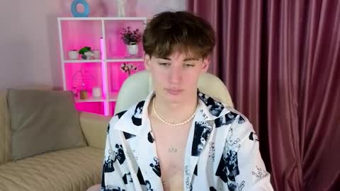 Snapshot of evan__joy chatting on February 2026 10:08:02 PM Evan online show from February 2026 10:08:02 PM