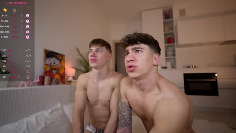 evan_white_ online show from December 2025 05:12:02 AM