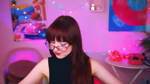 Eva  online show from December 2024 12:55:01 PM