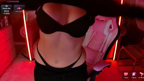 Eva online show from November 2025 05:13:02 PM