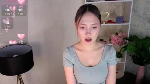 Snapshot of evangelinakovacevic chatting on June 2026 04:07:01 PM Hello im Lia online show from June 2026 04:07:01 PM