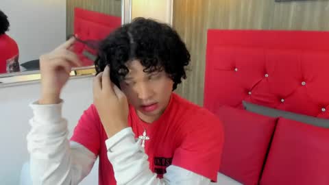 Snapshot of evannnight chatting on April 2026 03:22:02 AM Evann online show from April 2026 03:22:02 AM