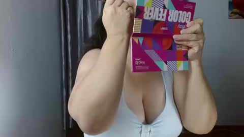 Victoria online show from November 2025 04:18:01 PM