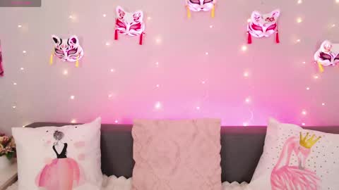 Adelina online show from May 2026 04:31:01 AM