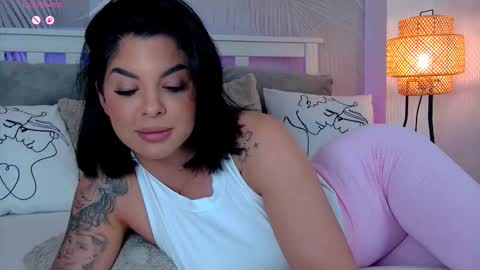 evareyss online show from March 2026 07:17:01 PM