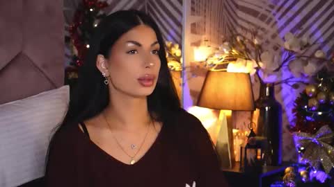 EvaRhea online show from December 2025 03:48:01 AM