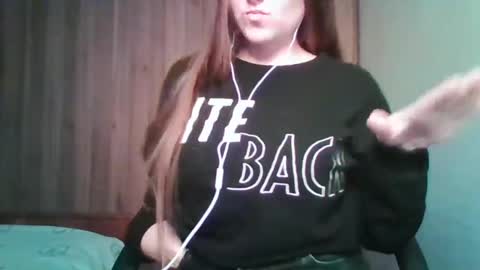 evasapples2026 online show from January 2026 07:23:01 PM