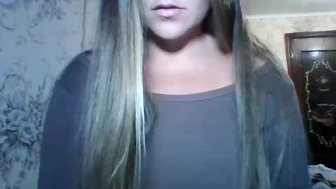 evasapples2026 online show from July 2026 08:46:01 PM
