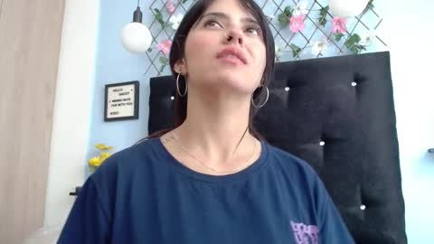 Eva Carter online show from December 2025 12:20:01 PM