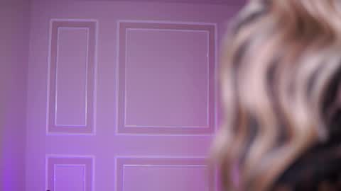 Snapshot of evazane chatting on October 2025 07:23:01 PM Eva online show from October 2025 07:23:01 PM