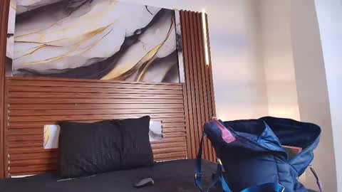 Snapshot of evelin_thompsson chatting on October 2025 03:04:02 AM cielo online show from October 2025 03:04:02 AM