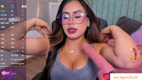 Eveline  online show from April 2026 12:22:02 PM