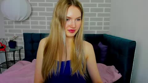 Snapshot of evelineamore chatting on April 2026 08:50:01 AM Eveline online show from April 2026 08:50:01 AM